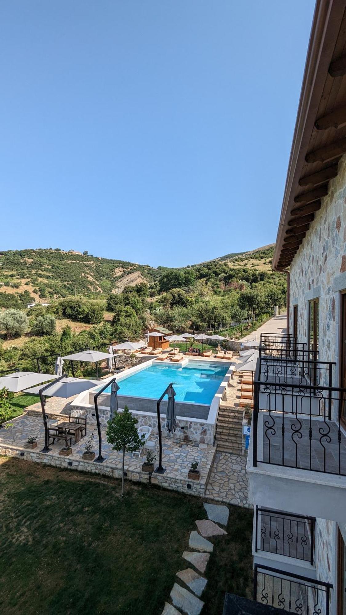 Gle-Alb Agrotourism Ξενοδοχείο Τεπελένι Εξωτερικό φωτογραφία