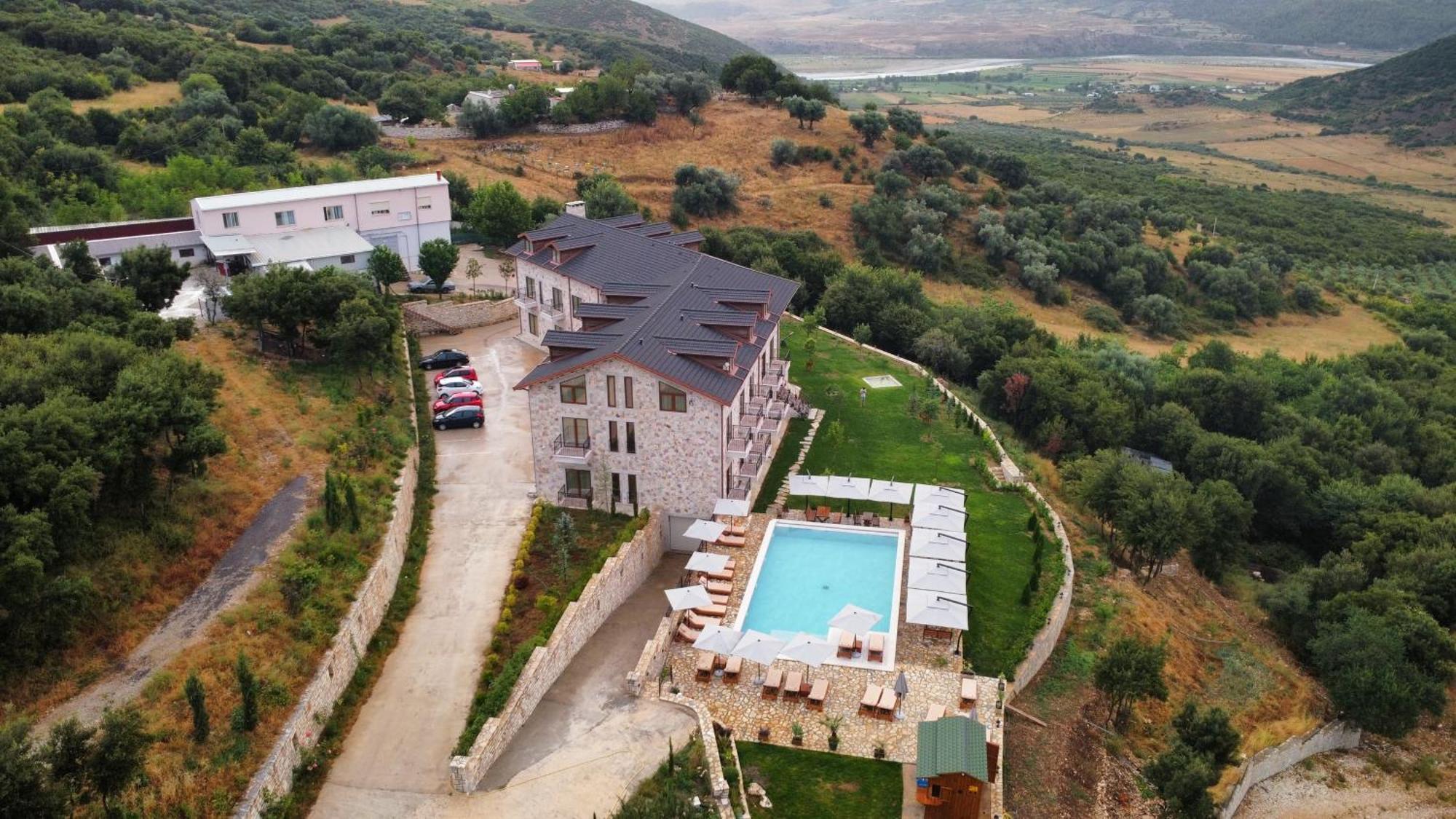 Gle-Alb Agrotourism Ξενοδοχείο Τεπελένι Εξωτερικό φωτογραφία
